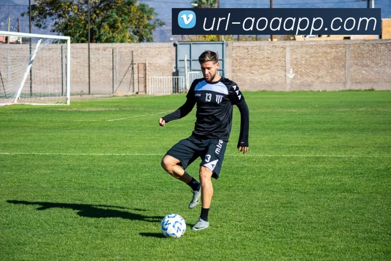 史蒂文斯盛赞安芬尼西蒙斯防守提升未来发展值得期待